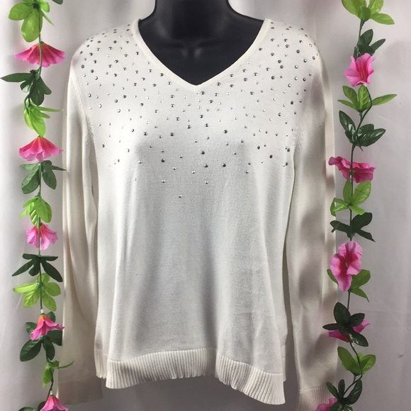 NO BRAND WHITE LONG SLEEVE DIAMOND TOP - Picture 1 of 2